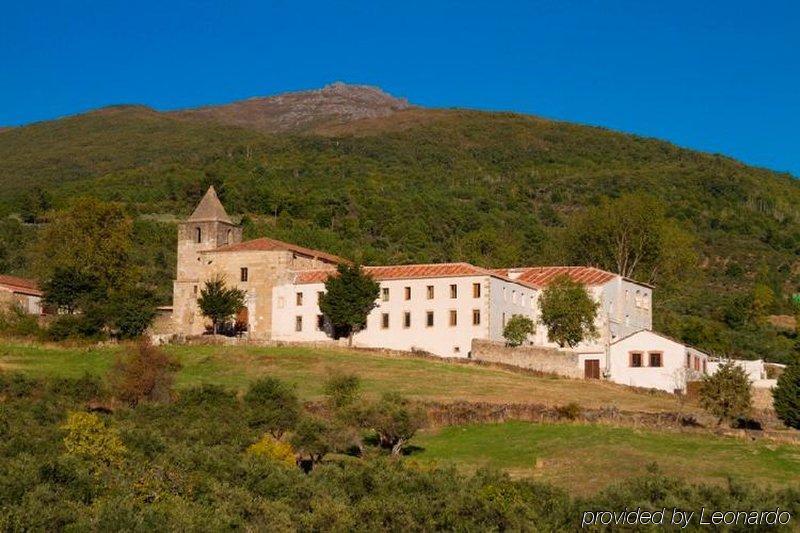 Hospederia Conventual Sierra De Gata Hotel San Martin De Trevejo Exterior photo